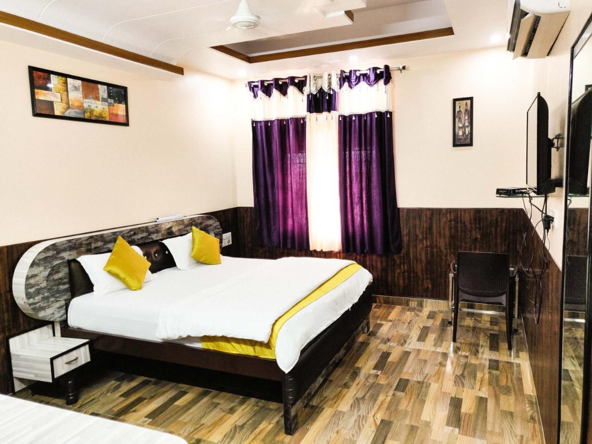 Hotel Rb Palace Dhaulpur Exterior photo