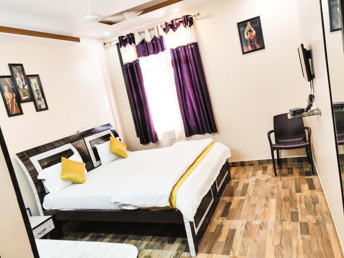 Hotel Rb Palace Dhaulpur Exterior photo