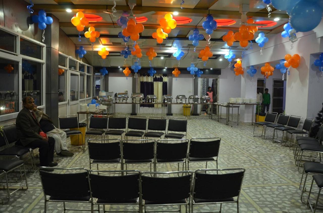 Hotel Rb Palace Dhaulpur Exterior photo